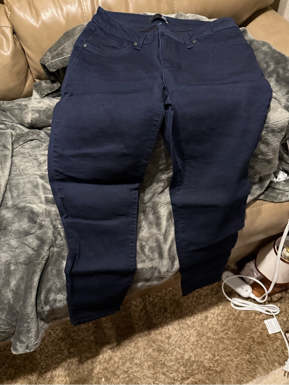 1822 Women's Navy Blue Stretch Jeans